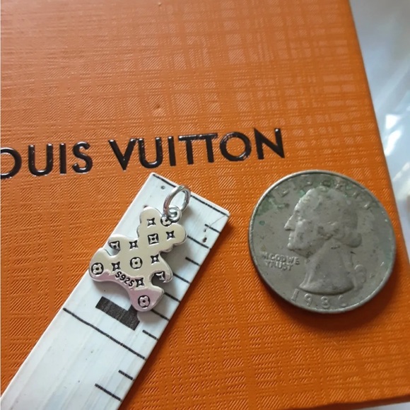 Two LV pieces   metal  Crystal's  zipper pull one S 925 length 20 mm - Picture 7 of 9